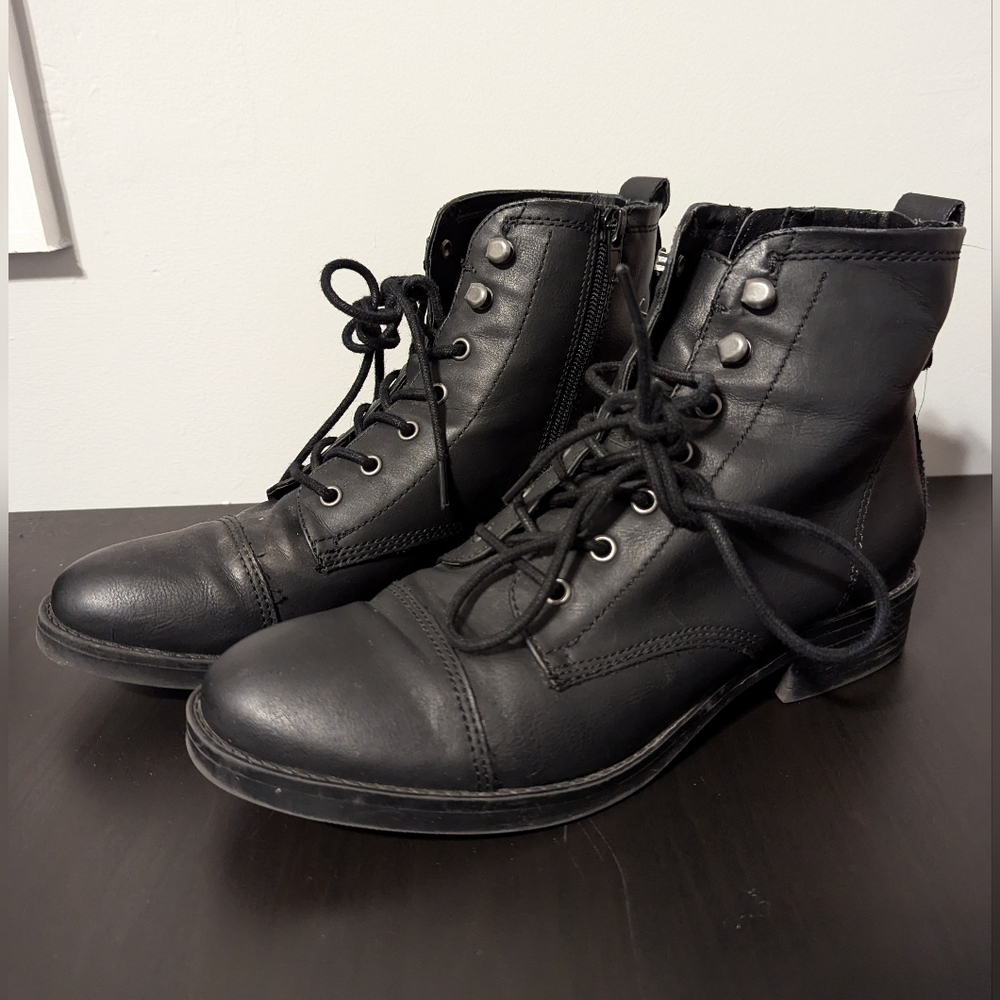 ‼️LAST CALL‼️Madden Girl Lace Up Ankle Combat Boots